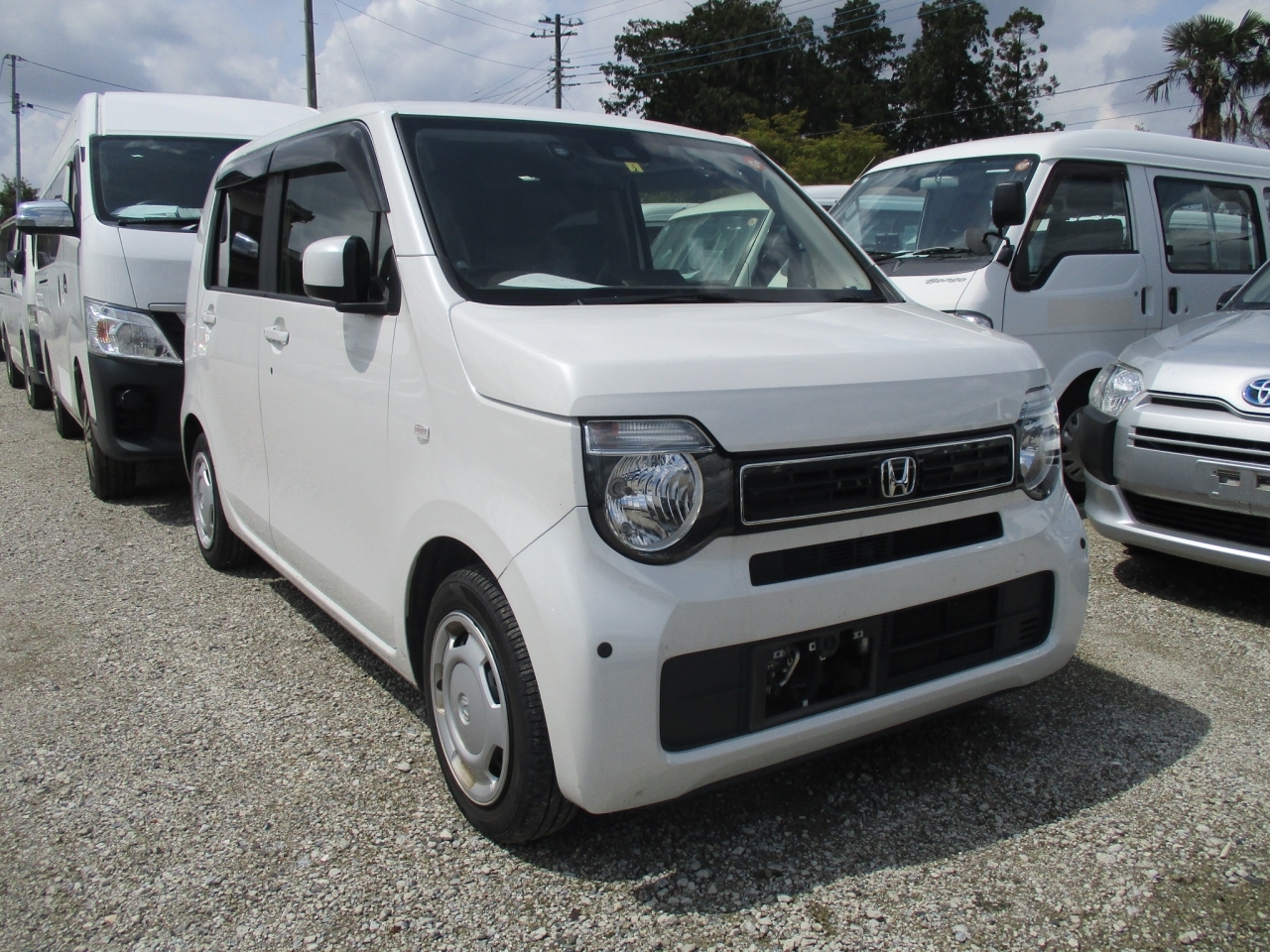 HONDA N-WGN