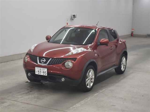 NISSAN JUKE