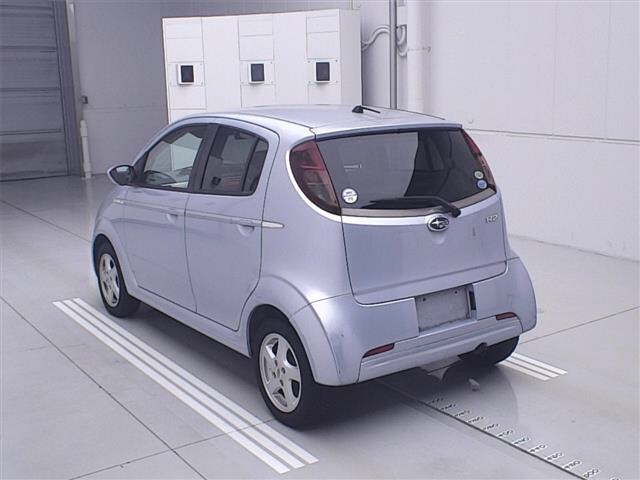 SUBARU R2