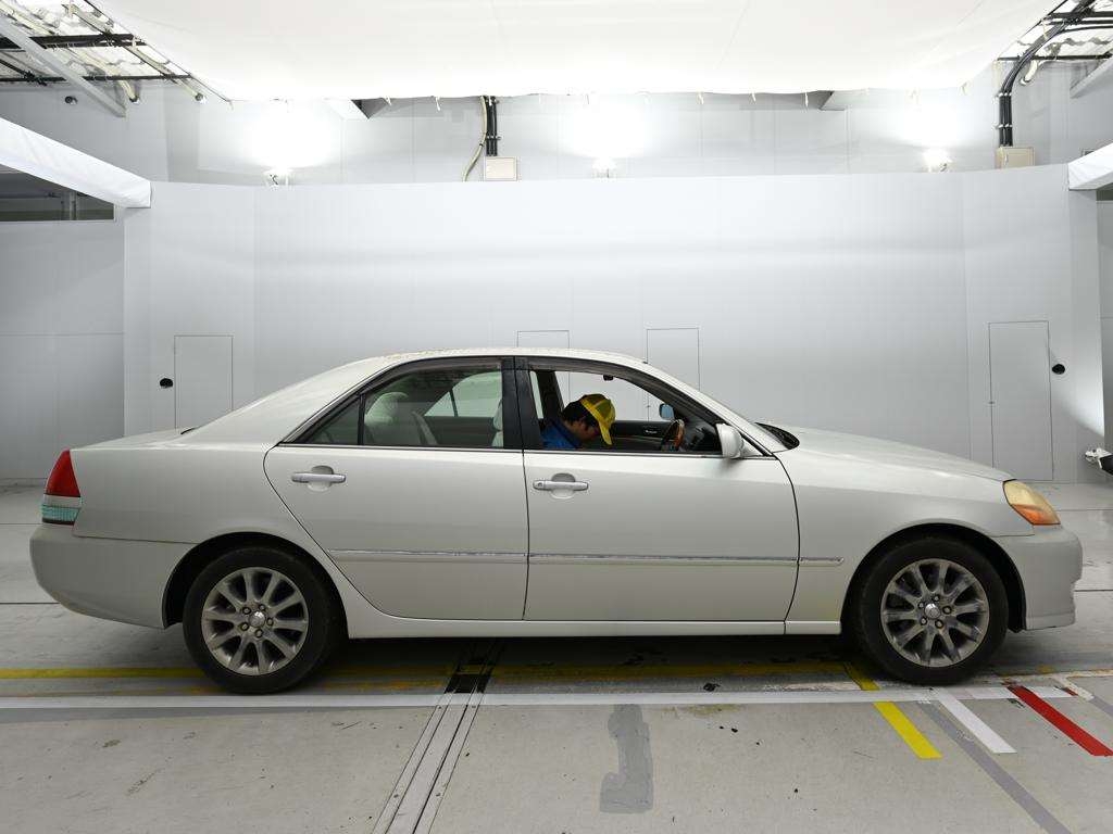 TOYOTA MARK II