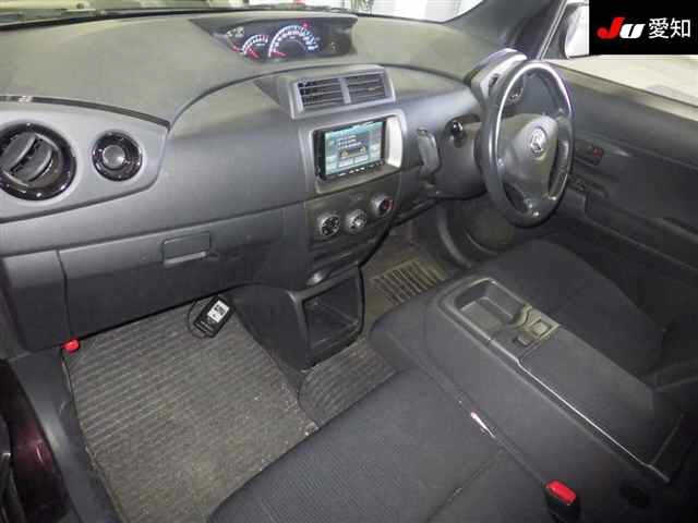 TOYOTA BB