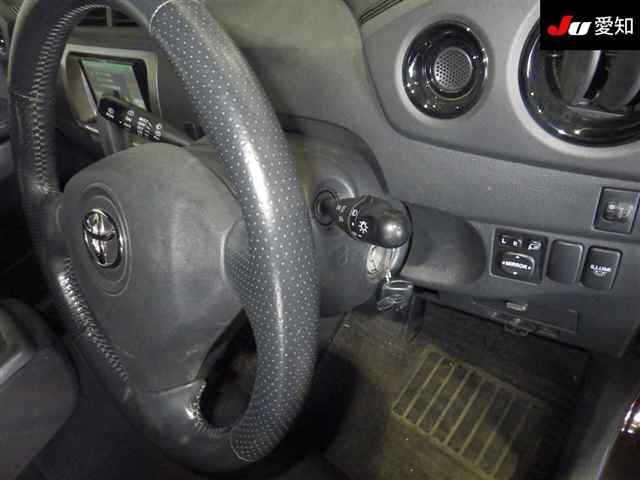 TOYOTA BB