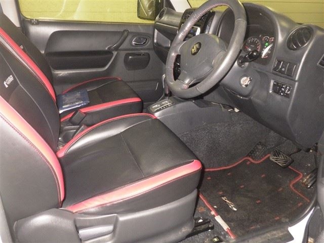 SUZUKI JIMNY