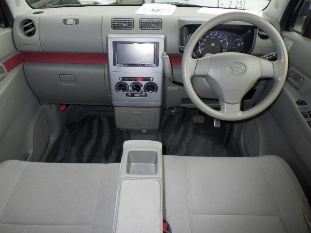 DAIHATSU MOVE CONTE