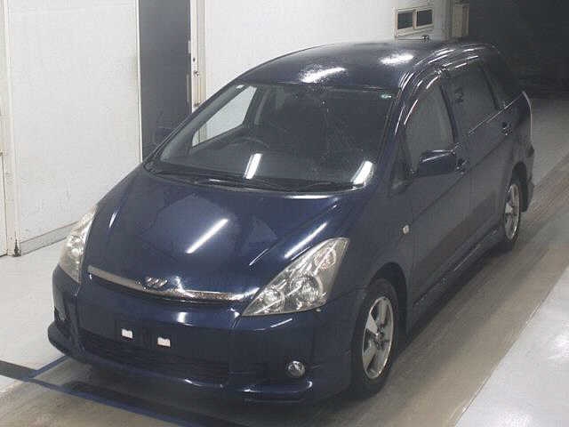 TOYOTA WISH