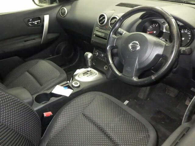 NISSAN DUALIS