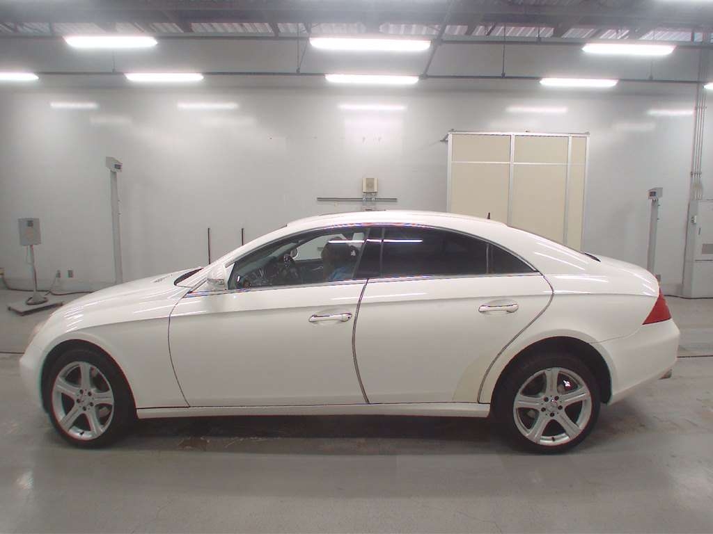 MERCEDES-BENZ CLS-CLASS