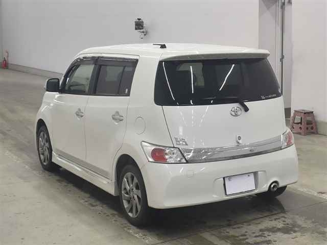 TOYOTA BB