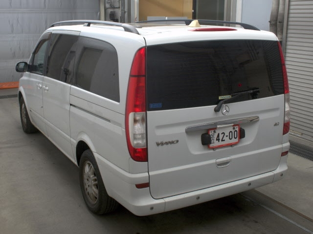 MERCEDES-BENZ V-CLASS