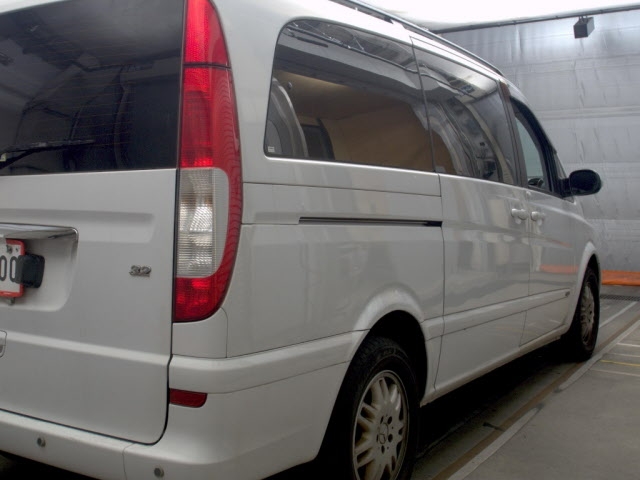 MERCEDES-BENZ V-CLASS
