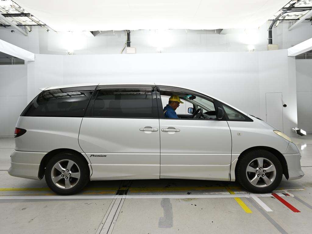TOYOTA ESTIMA