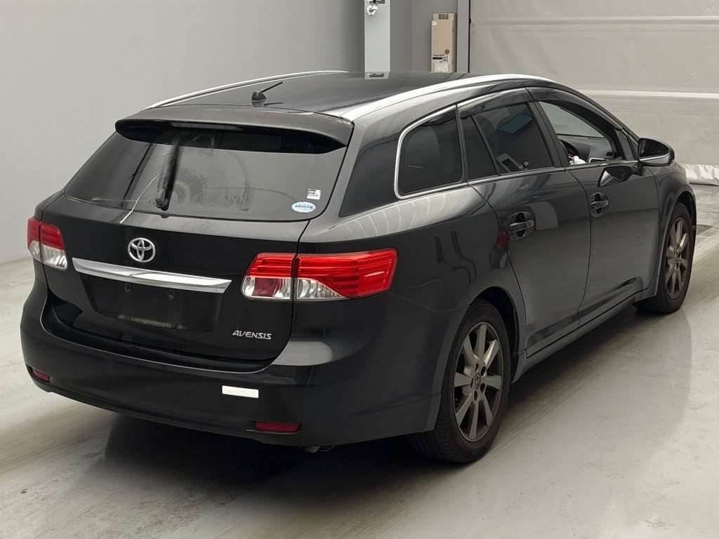 TOYOTA AVENSIS
