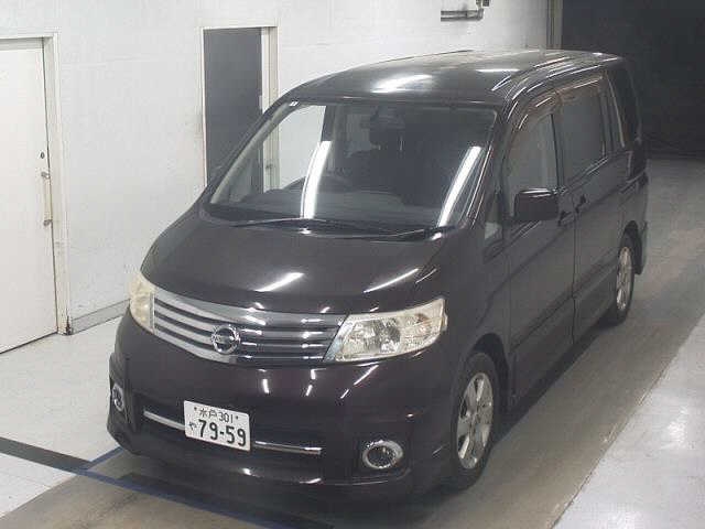 NISSAN SERENA