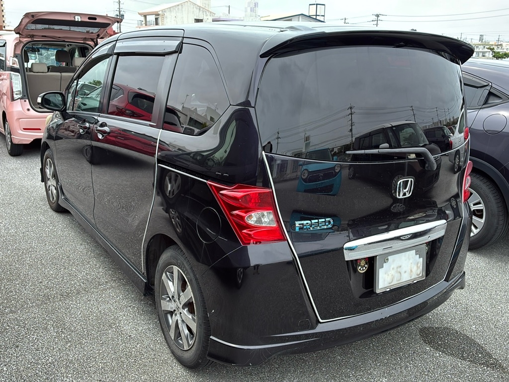 HONDA FREED