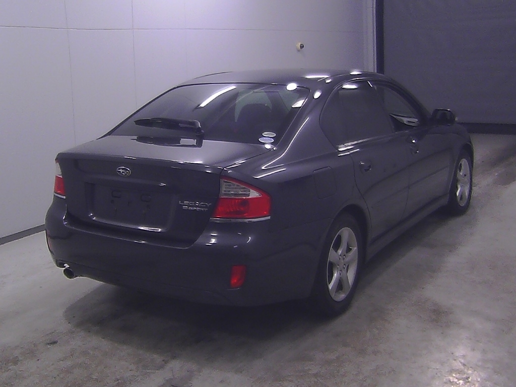 SUBARU LEGACY B4