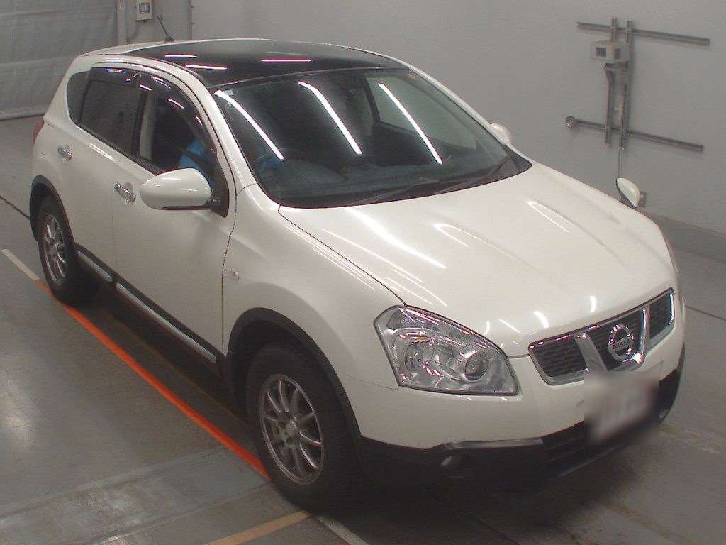 NISSAN DUALIS