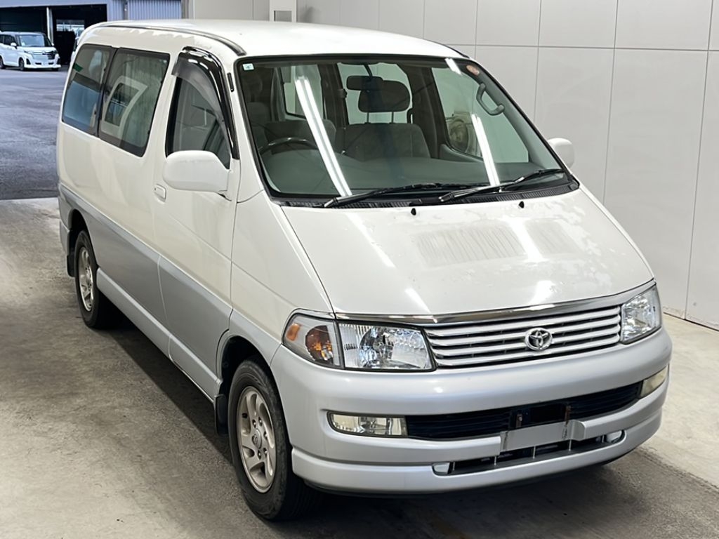 TOYOTA REGIUS