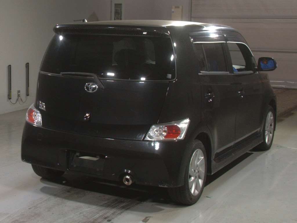 TOYOTA BB