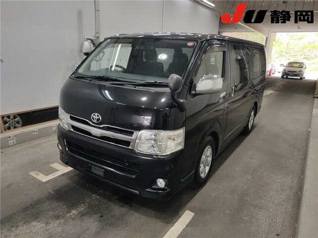 TOYOTA REGIUS ACE