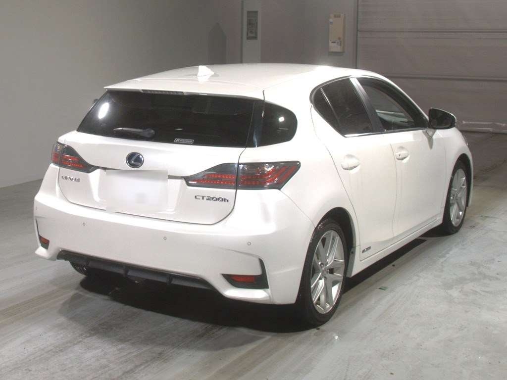 LEXUS CT200H