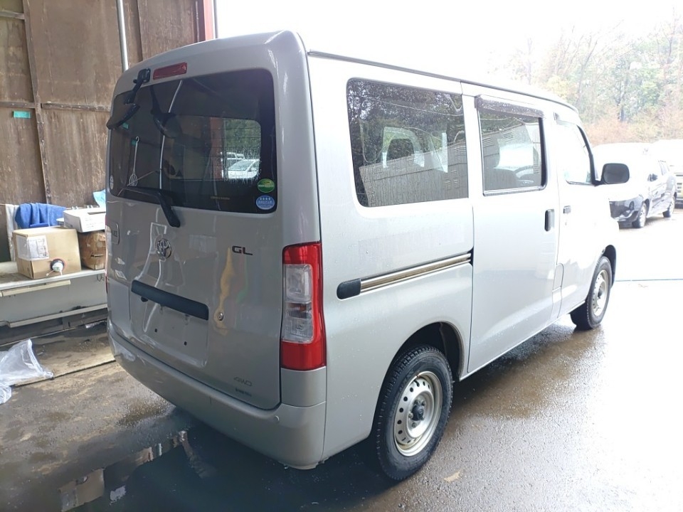 TOYOTA TOWN ACE