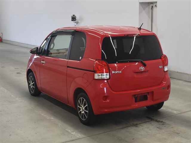 TOYOTA PORTE
