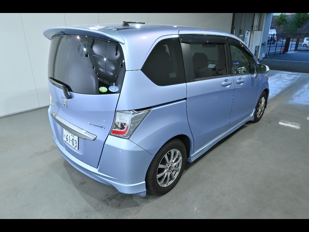 HONDA FREED