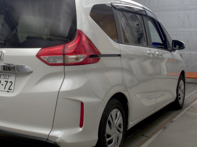 HONDA FREED+