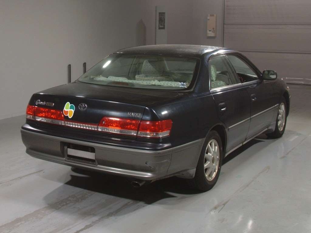 TOYOTA MARK II