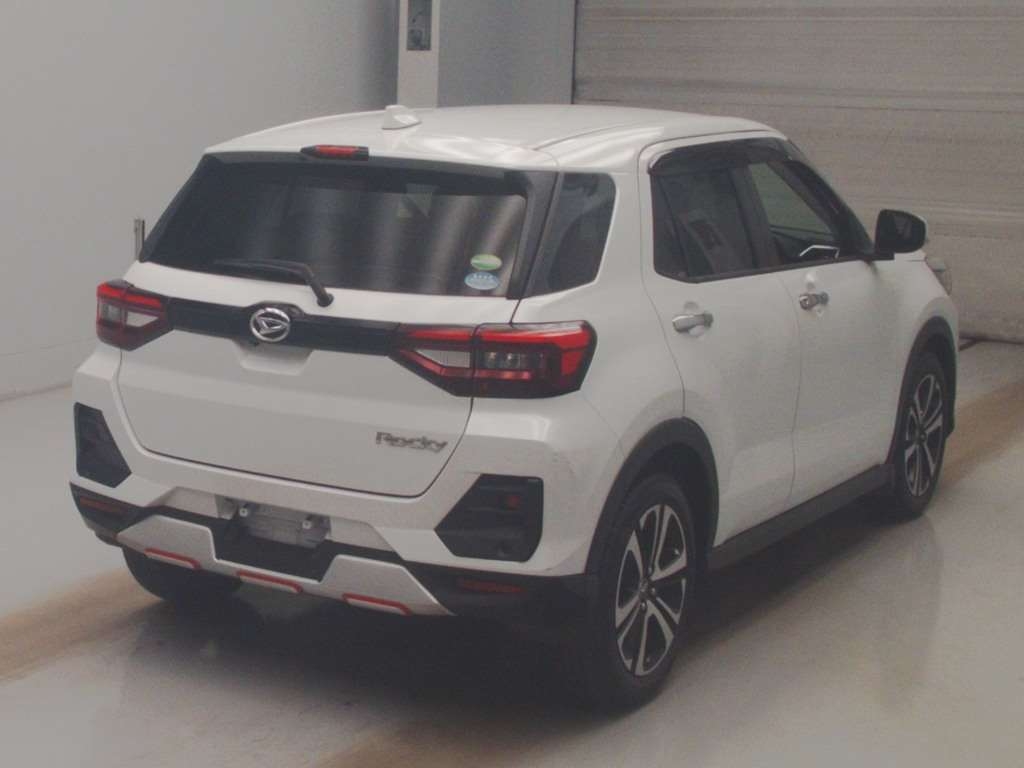 DAIHATSU ROCKY
