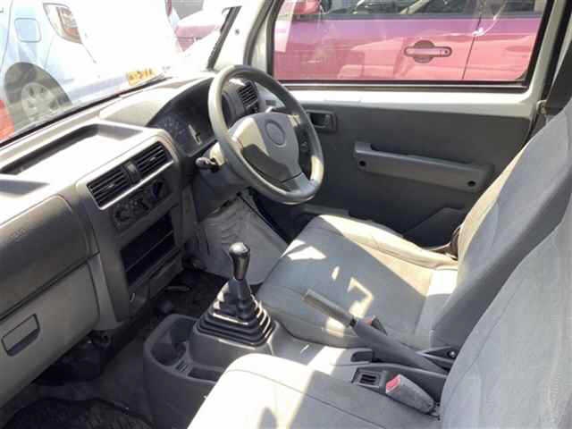 MITSUBISHI MINICAB