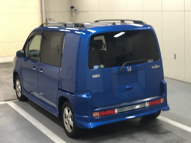 HONDA MOBILIO SPIKE