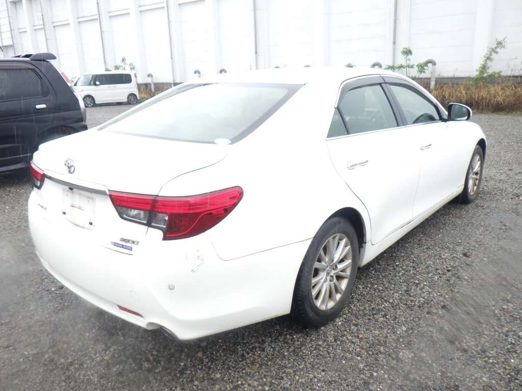 TOYOTA MARK X