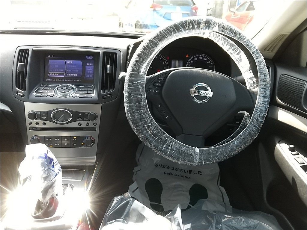NISSAN SKYLINE
