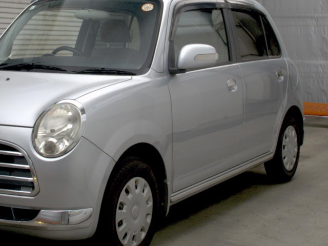 DAIHATSU MIRA GINO