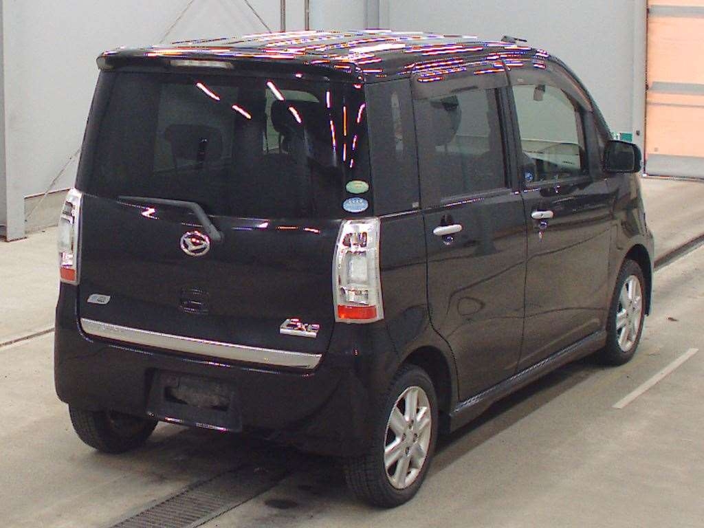 DAIHATSU TANTO EXE