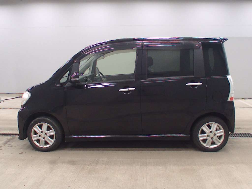 DAIHATSU TANTO EXE