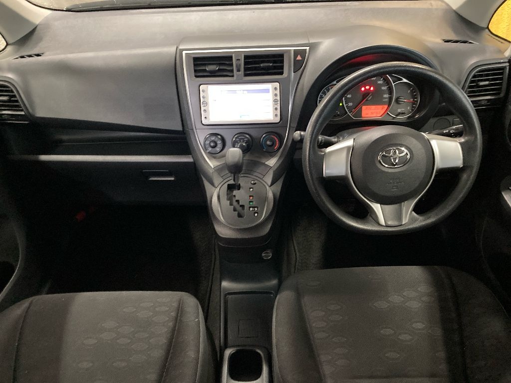 TOYOTA RACTIS