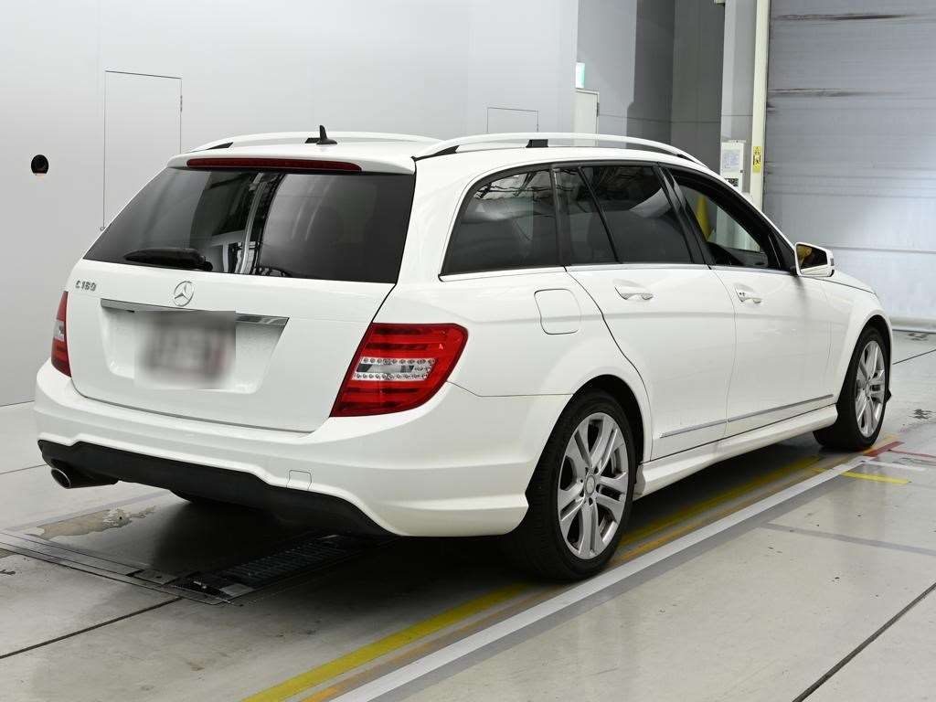 MERCEDES-BENZ C-CLASS