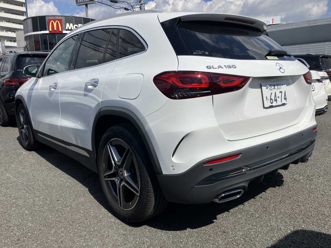MERCEDES-BENZ GLA-CLASS