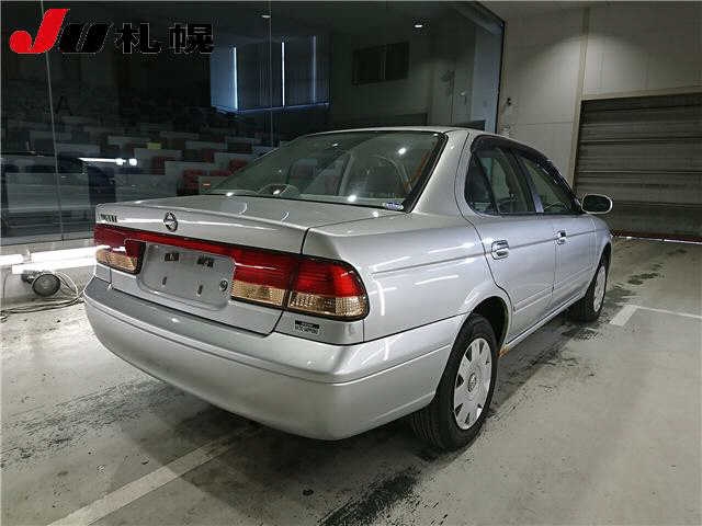 NISSAN SUNNY