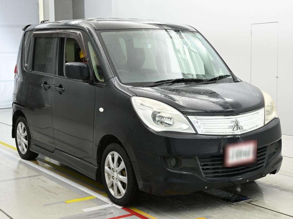 MITSUBISHI DELICA D:2