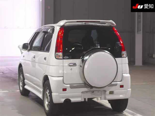 DAIHATSU TERIOS KID