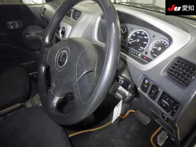 DAIHATSU TERIOS KID