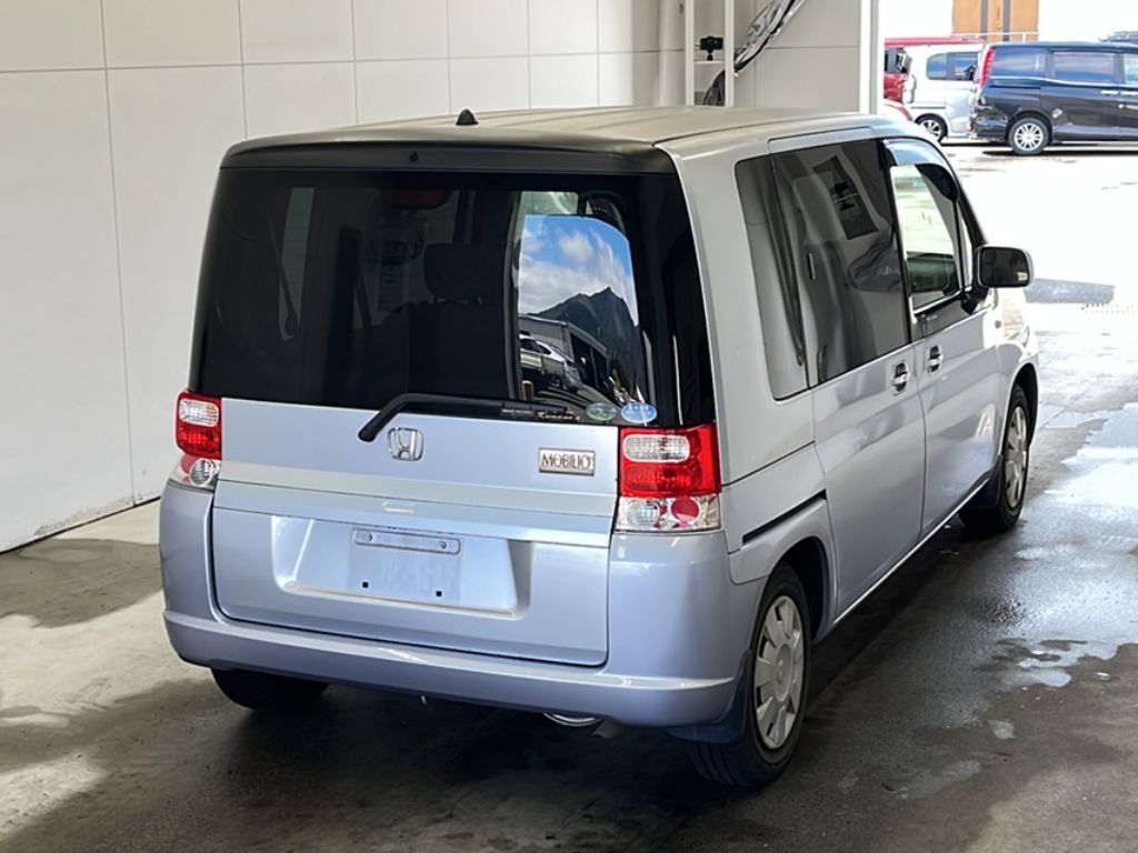 HONDA MOBILIO