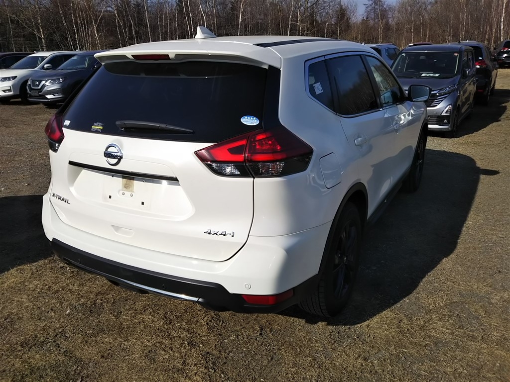 NISSAN X-TRAIL
