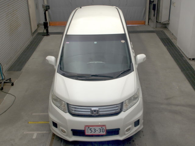 HONDA FREED SPIKE