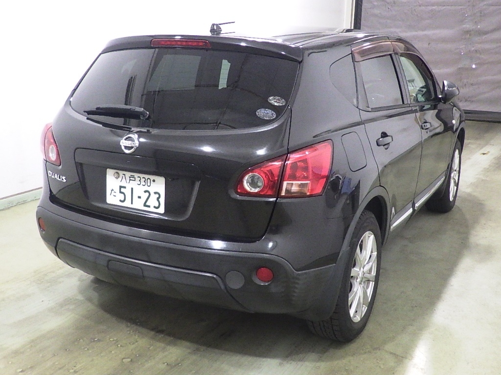NISSAN DUALIS