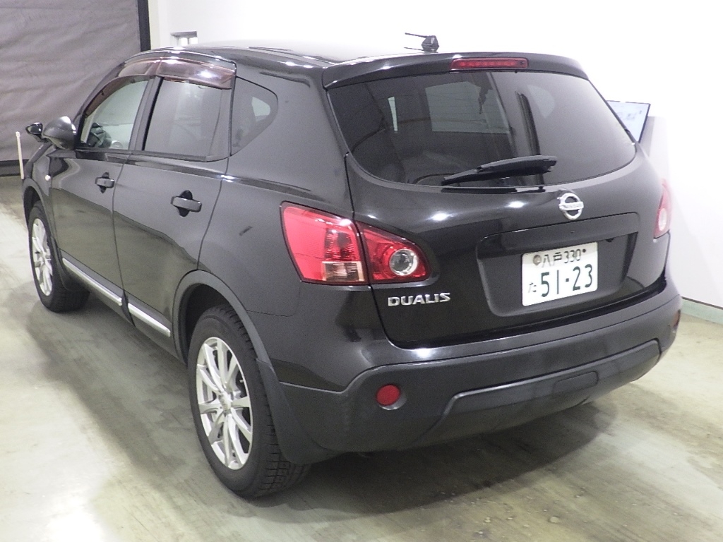 NISSAN DUALIS