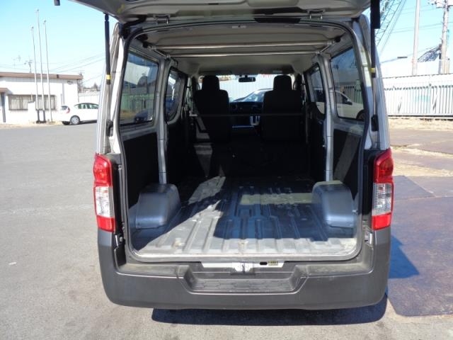 NISSAN NV350 CARAVAN